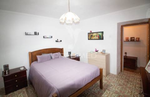 Moradia t2  com garagem no vimieiro