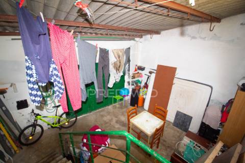Moradia t2  com garagem no vimieiro