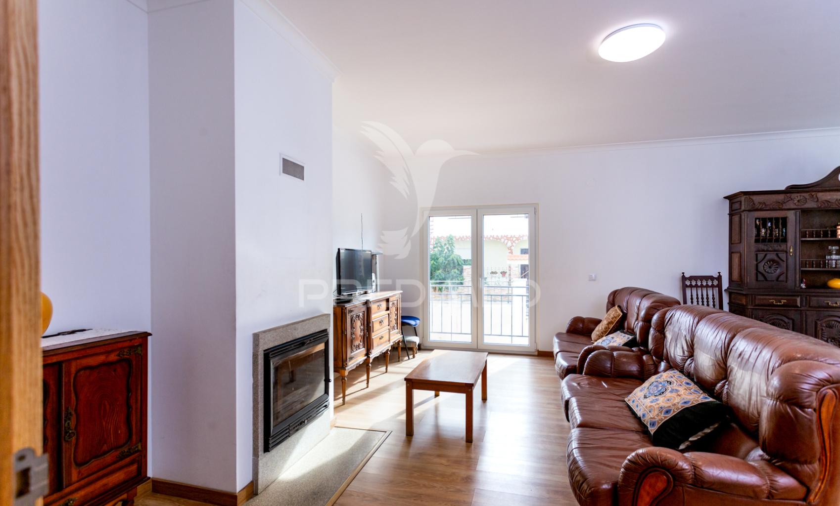 Moradia t5 isolada p/arrendar