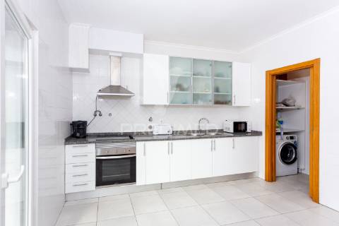 Moradia t5 isolada p/arrendar