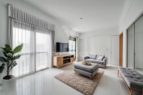Apartamento t4 com varandas