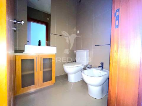 Apartamento t3 centro gondomar c/  garagem (rua combatentes grande guerra)