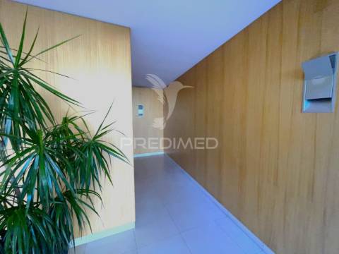 Apartamento t3 centro gondomar c/  garagem (rua combatentes grande guerra)
