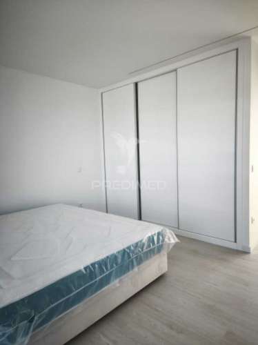 Moradia nova em santa joana