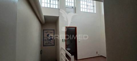 Edifício comercial
