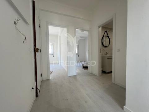 Apartamento t2 remodelado - aranguês