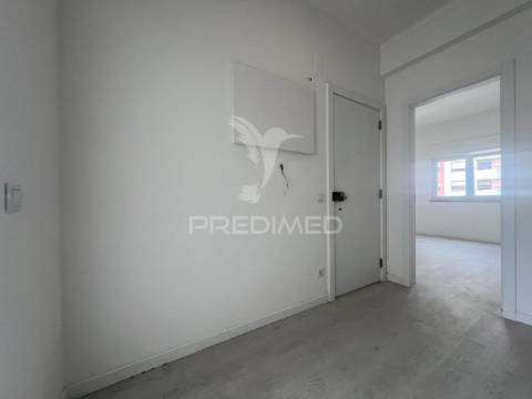 Apartamento t2 remodelado - aranguês