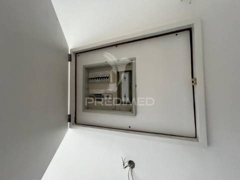 Apartamento t2 remodelado - aranguês