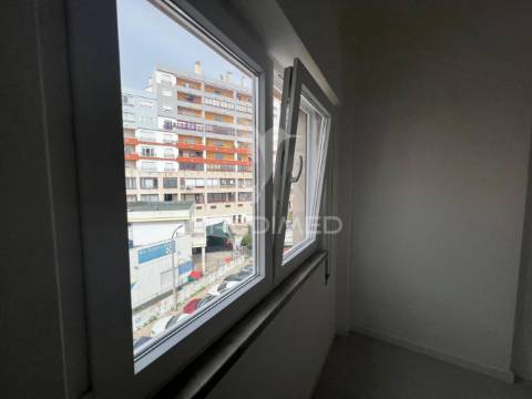 Apartamento t2 remodelado - aranguês
