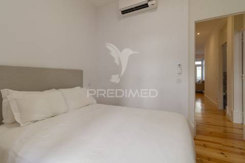 Apartamento t2 com elevador - rua da atalaia, 193-  misericórdia - lisboa - 557.500 €