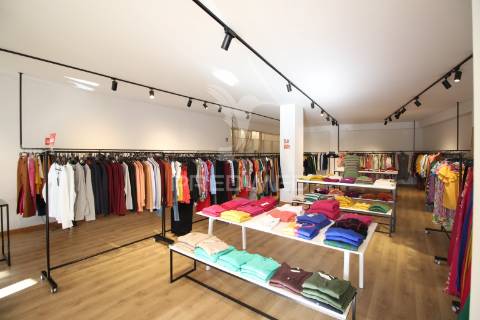 Loja comercial com 161 m2 em guimarães