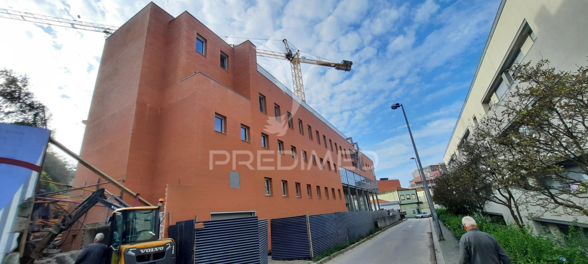 Apartamento t1, em construção, no edifício monserrate, matosinhos