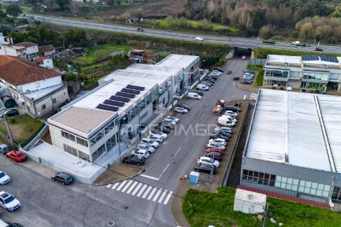 Armazém 345 m2 para serviços, comercio e indústria ferreiros, braga