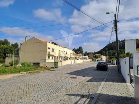 Terreno urbano em canelas - vila nova de gaia