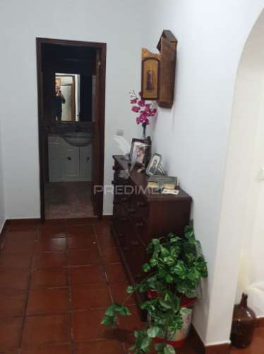 Vivenda à venda na freguesia de santa eulália