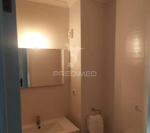 Fabulosa penthouse t2 no condominio old village em vilamoura