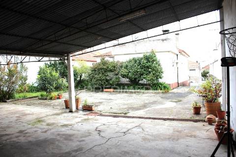 Moradia térrea t3 + 2 em rio maior