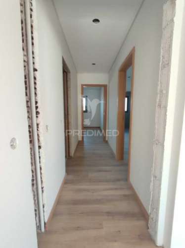 Apartamento t2, em construção em pedroso, vn gaia