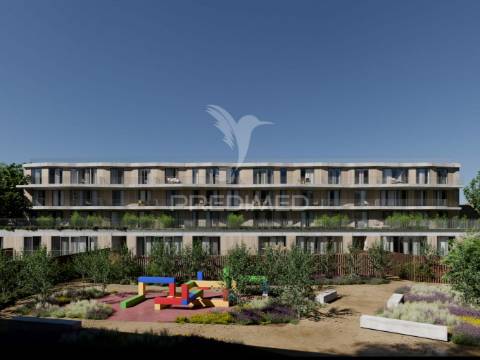 Apartamento t2, terraço, jardim, lugar de garagem, paranhos
