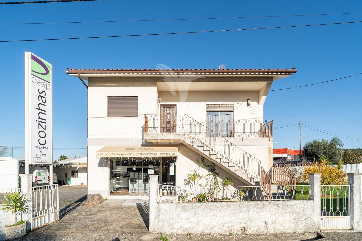 Moradia isolada excelente localização