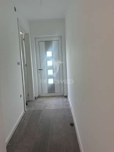 Apartamento t1 com logradouro - alcanena