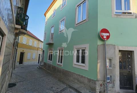 Apartamento t1 com logradouro - alcanena