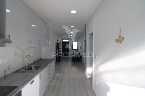 Moradia térrea v2 renovada na senhora da hora