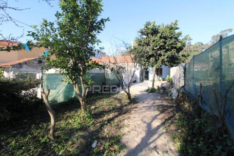 Moradia térrea v2 renovada na senhora da hora