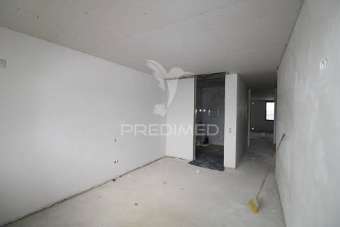 T2 novo em nogueira da regedoura, santa maria da feira
