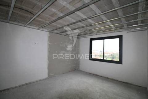 T3 novo em nogueira da regedoura, santa maria da feira