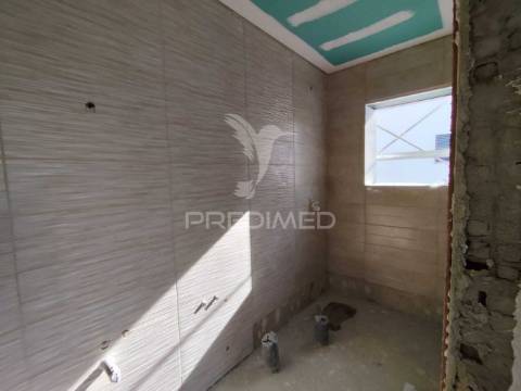 Moradia em construção t3 q. das laranjeiras