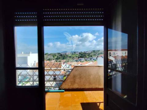 Apartamento t3 em sesimbra almoinha