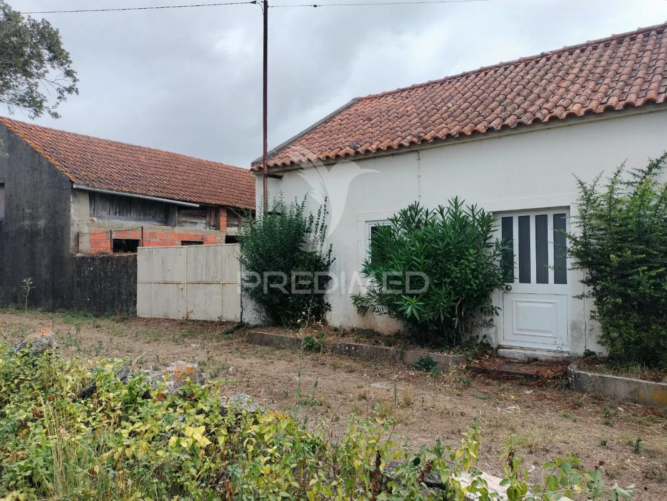 Encantadora moradia t4 valinho de fátima - conforto e estilo numa localização privilegiada