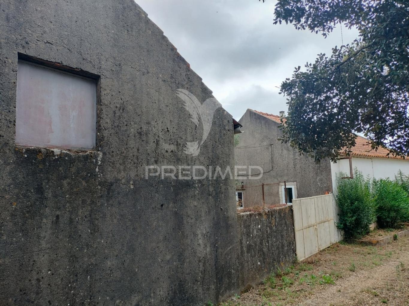 Encantadora moradia t4 valinho de fátima - conforto e estilo numa localização privilegiada