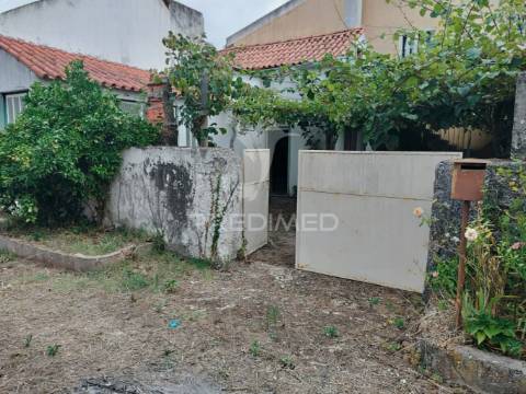 Encantadora moradia t4 valinho de fátima - conforto e estilo numa localização privilegiada