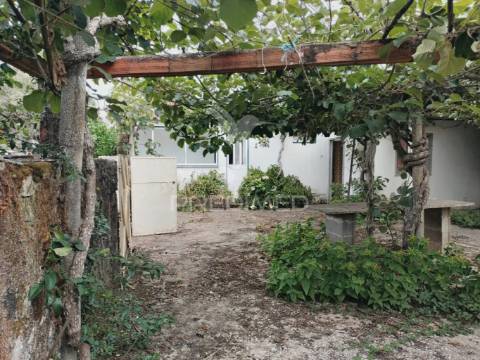 Encantadora moradia t4 valinho de fátima - conforto e estilo numa localização privilegiada