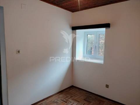 Encantadora moradia t4 valinho de fátima - conforto e estilo numa localização privilegiada
