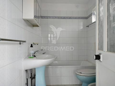 Encantadora moradia t4 valinho de fátima - conforto e estilo numa localização privilegiada
