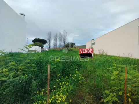 Terreno urbano no centro do entroncamento – oportunidade imperdível!
