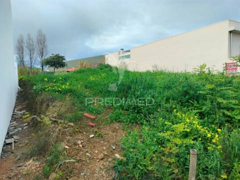 Terreno urbano no centro do entroncamento – oportunidade imperdível!