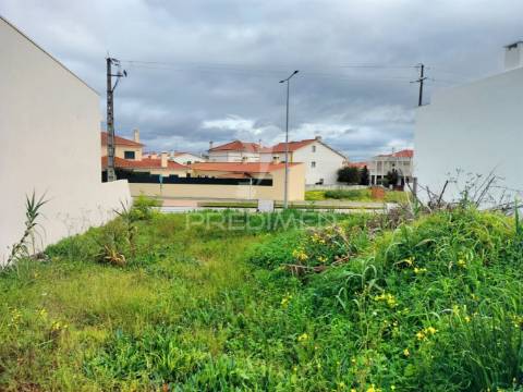 Terreno urbano no centro do entroncamento – oportunidade imperdível!