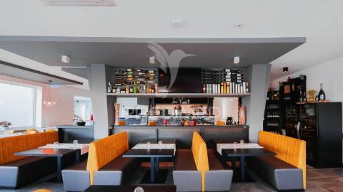 Alojamento local localizado em porto de mós, leiria com restaurante.