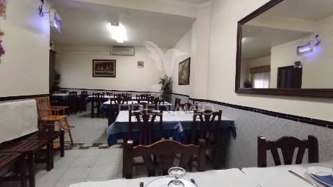 Café / restaurante em beringel - ( venda conjunta com apartamento t3 e moradia por recuperar)