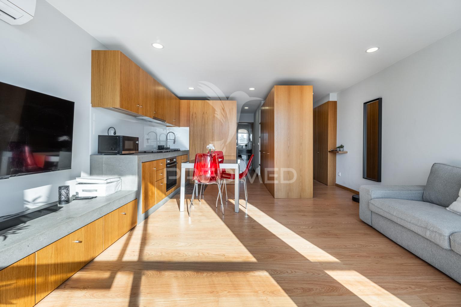 Apartamento t0 renovado - matosinhos