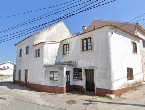 Moradia bi familiar em alcanede
