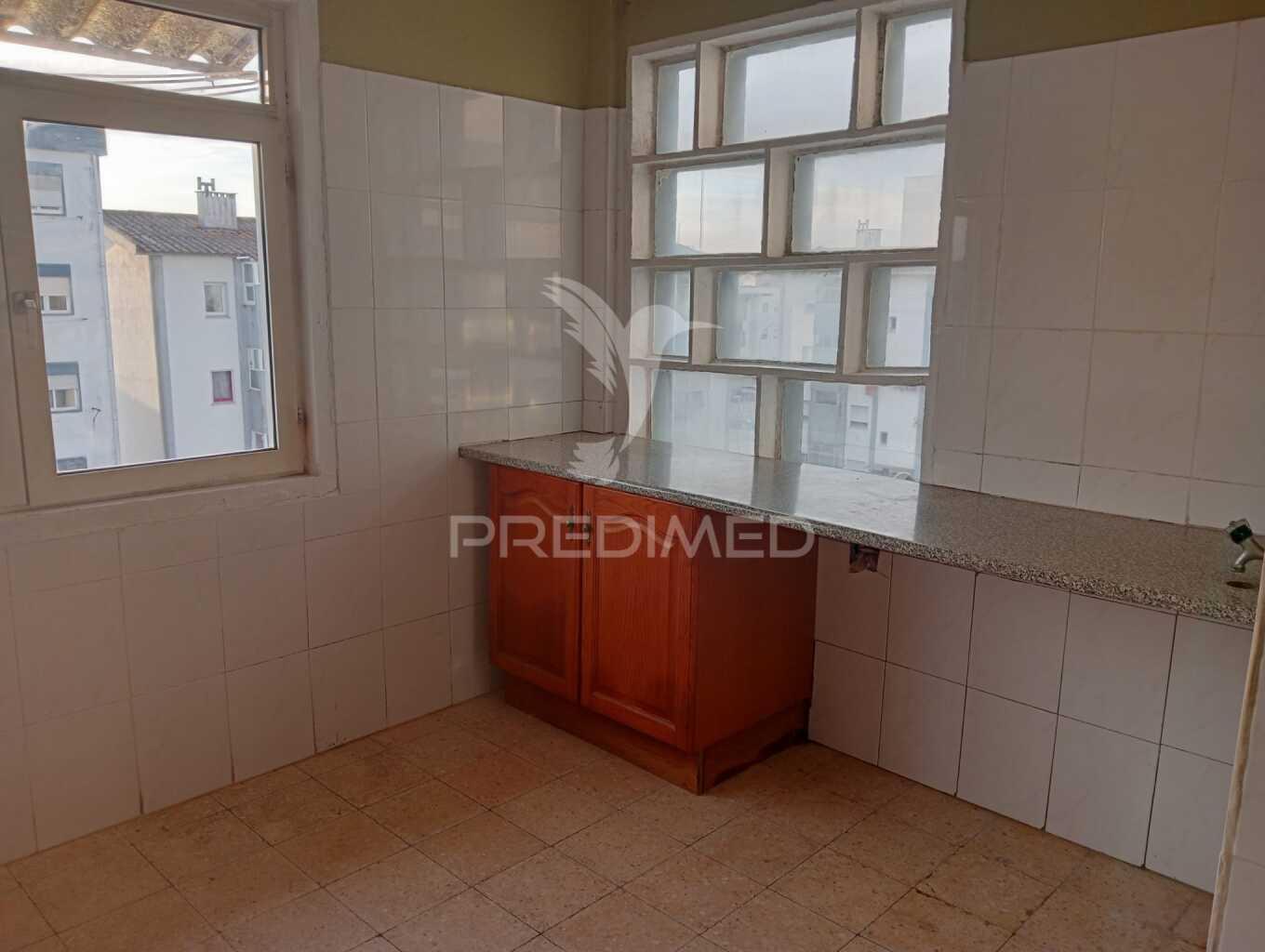 Apartamento t2 marinha grande