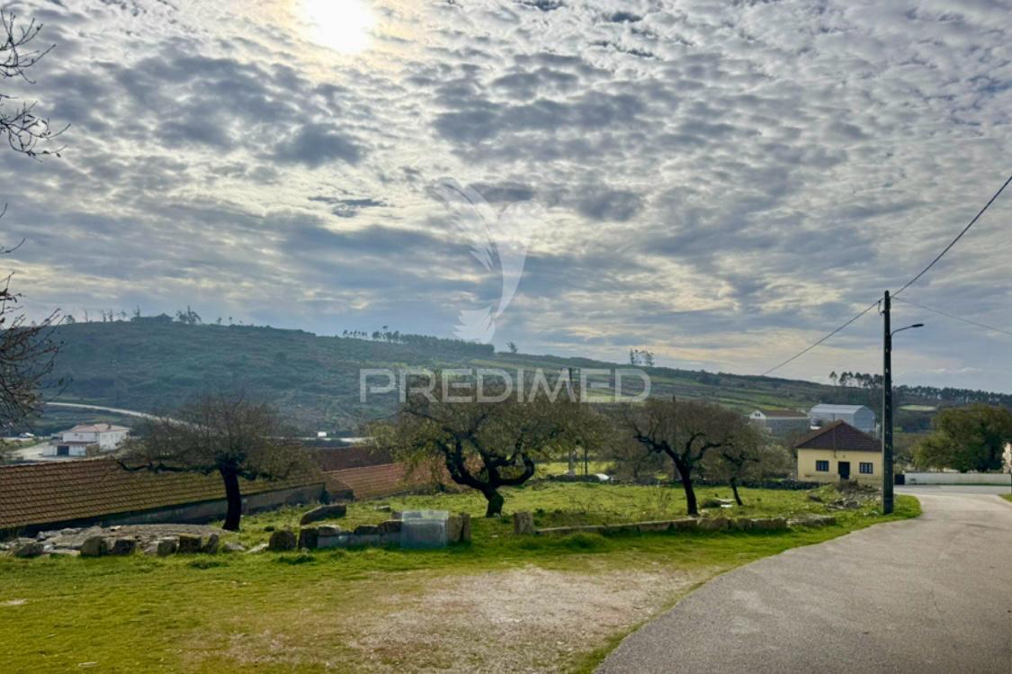 Terreno urbanizável , vista serra candeeiros