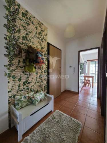 Apartamento t3 com garagem, no centro de rio maior