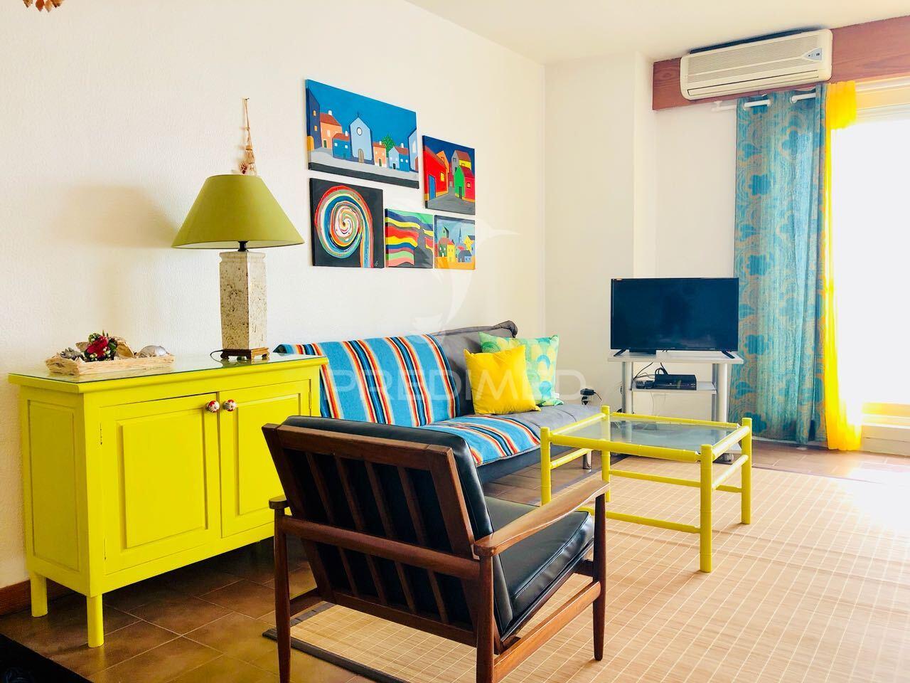 Apartamento t1 em empreendimento com piscina-montechoro,albufeira