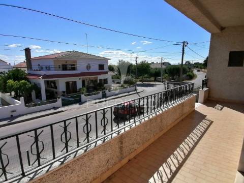 1º andar de moradia em nisa